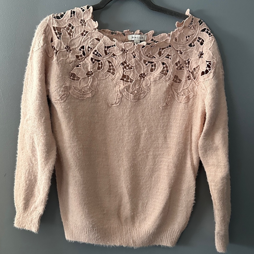 Stellah Women’s Blush Pink Sweater size Small cottagecore spring lightfairy